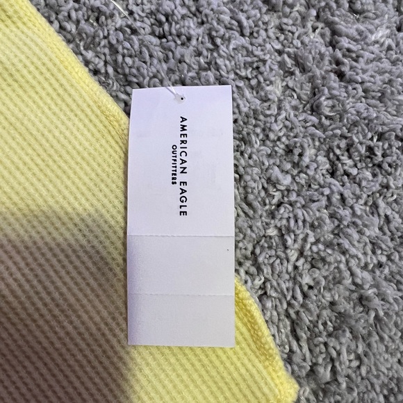 Yellow patch pattern tank - Picture 3 of 5